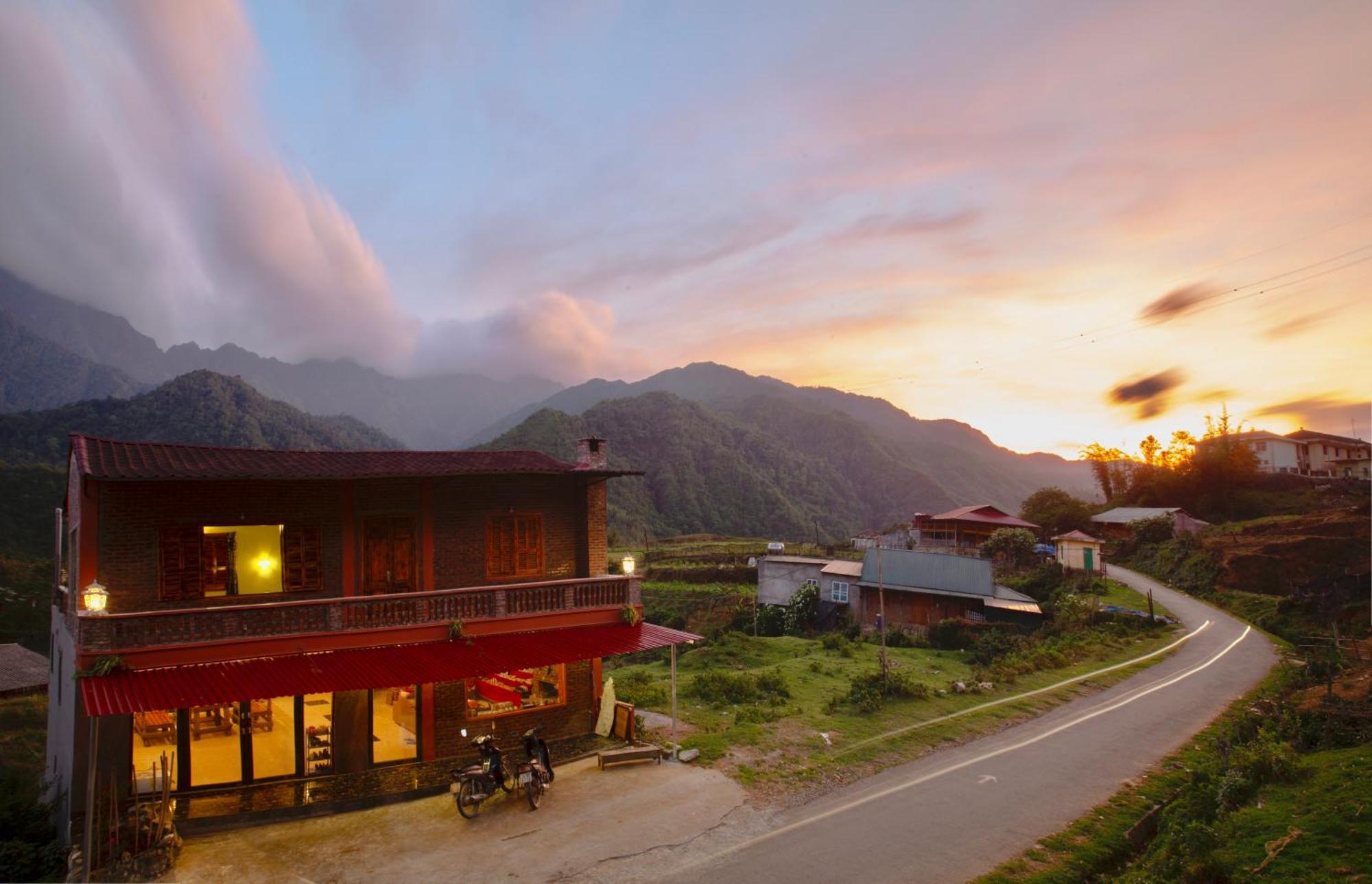 Stone Paradise Homestay Sa Pa Extérieur photo
